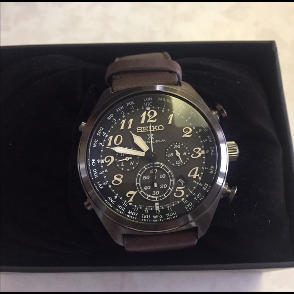 Seiko Prospex Radio Sync Solar Chrono Men’s Watch - Picture 1 of 2